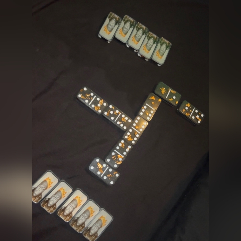 Custom Made Dominos - Picture 4 of 4